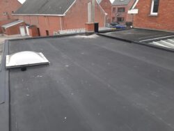 Platte Daken Dakwerken De Donder